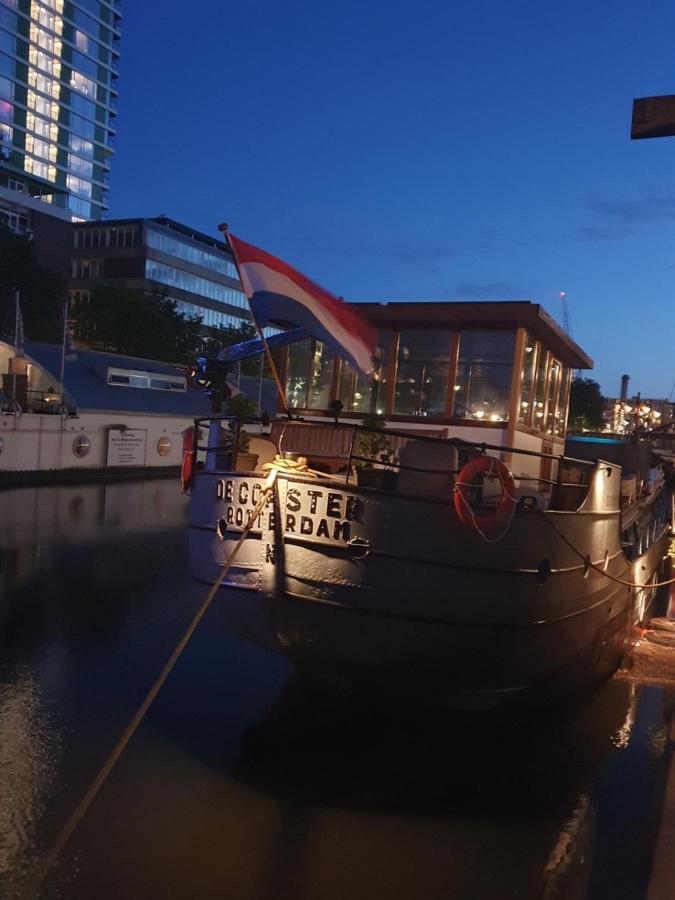 De Coaster & Aquarium Ponton Hotel Rotterdam Exterior photo